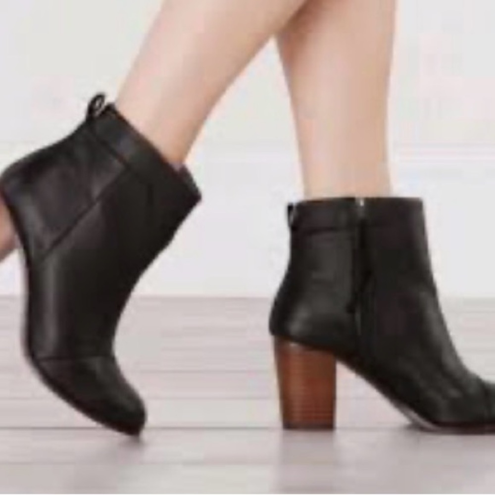 TOMS Lunata Mid Block Heel Ankle Booties